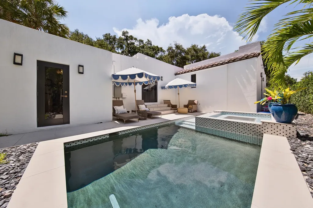 1010 N Rio Vista Boulevard Fort Lauderdale FL 33301