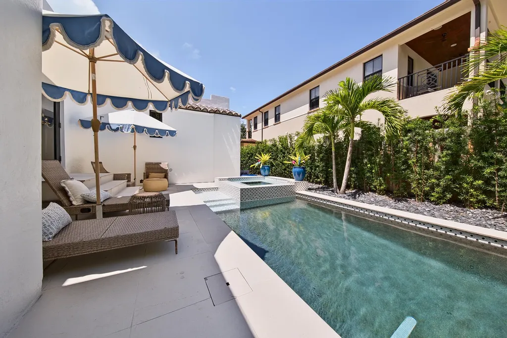 1010 N Rio Vista Boulevard Fort Lauderdale FL 33301