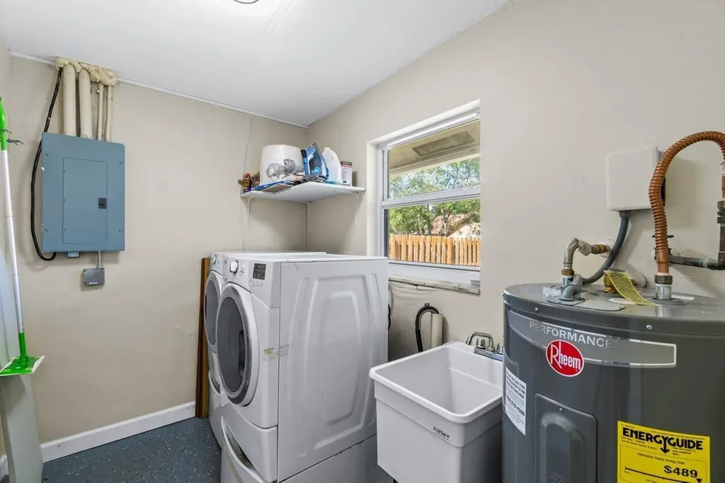 1315 Fulmar Drive Delray Beach FL 33444
