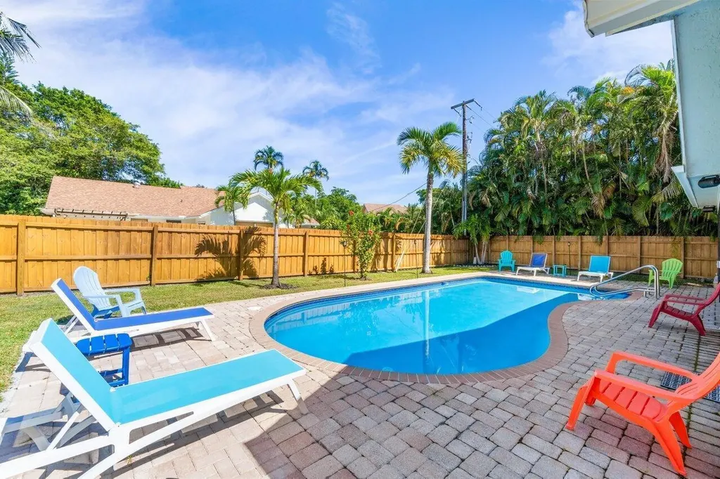 1315 Fulmar Drive Delray Beach FL 33444