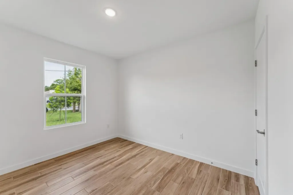 1626 SW Brisbane Street Port St Lucie FL 34984