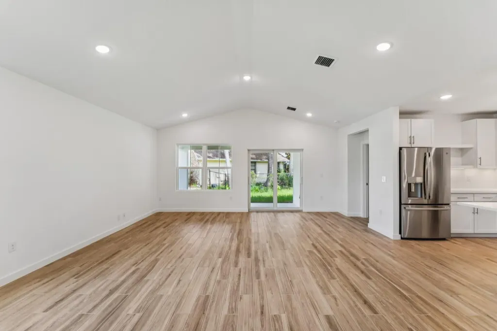 1626 SW Brisbane Street Port St Lucie FL 34984