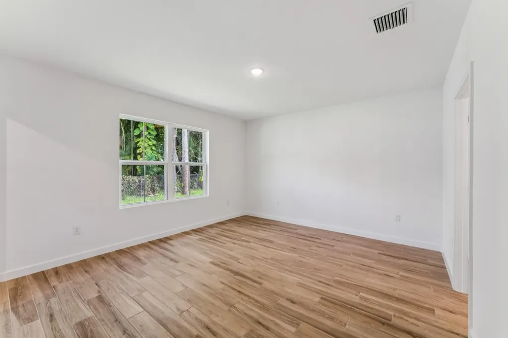 1626 SW Brisbane Street Port St Lucie FL 34984