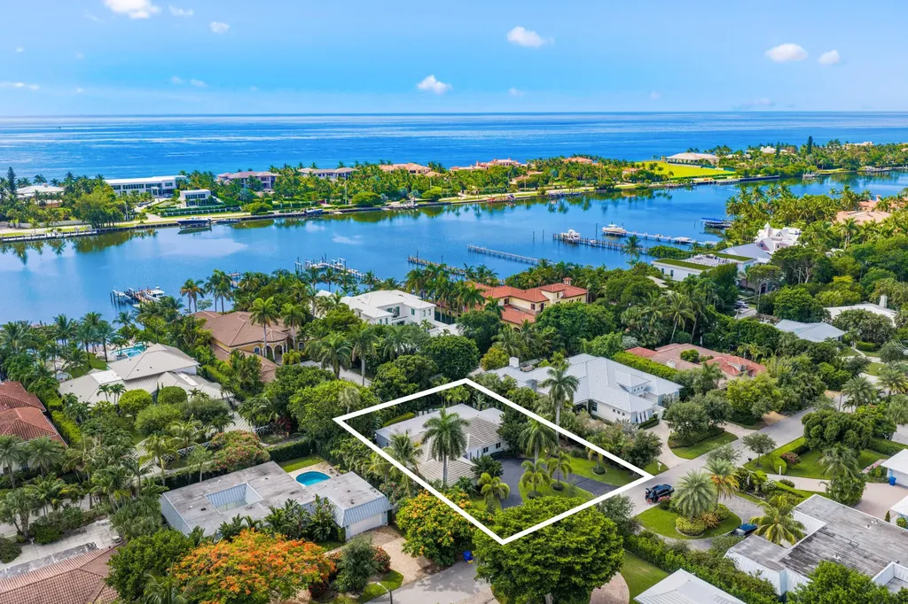 Lantana FL, 1386 S Atlantic Drive