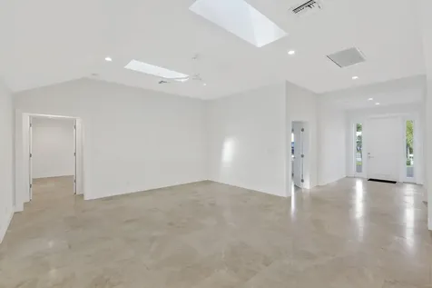 1386 S Atlantic Drive Lantana FL 33462