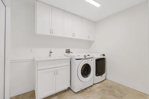 1386 S Atlantic Drive Lantana FL 33462
