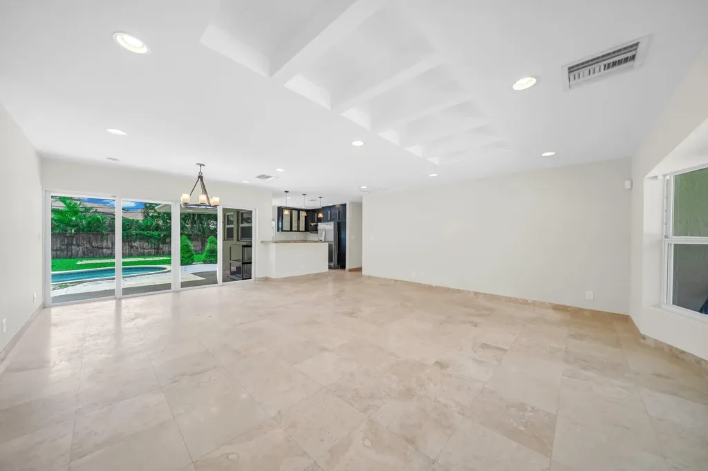 4021 Bayview Drive Fort Lauderdale FL 33308