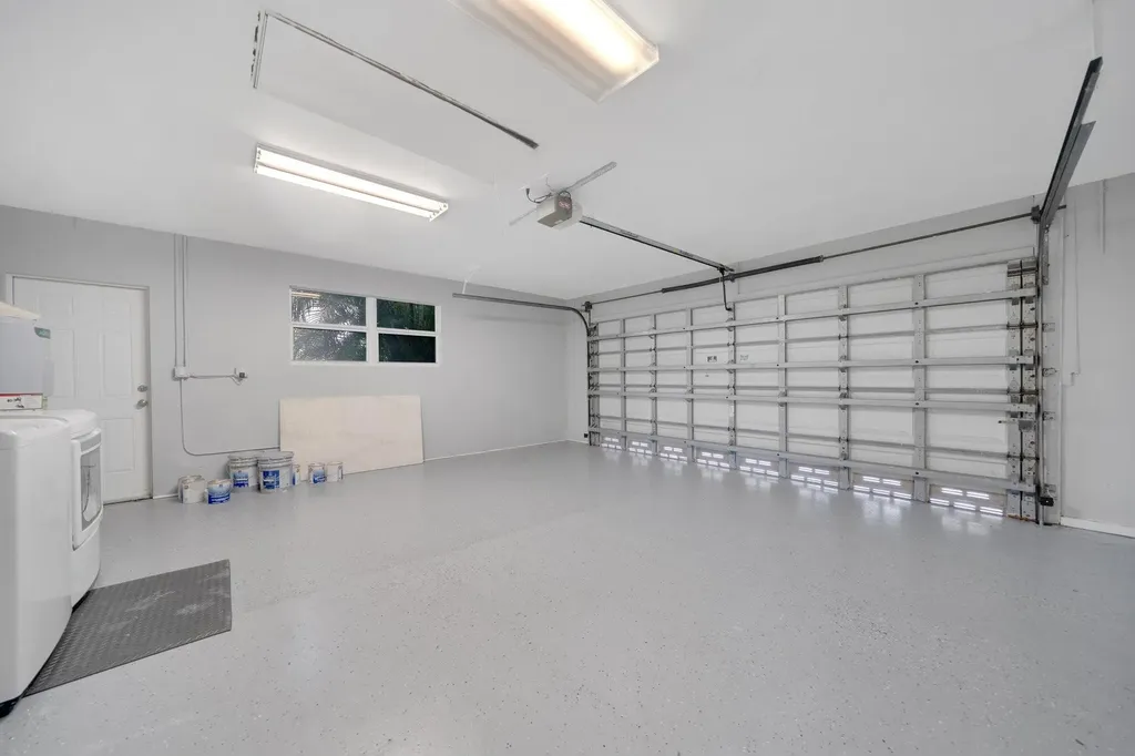 4021 Bayview Drive Fort Lauderdale FL 33308