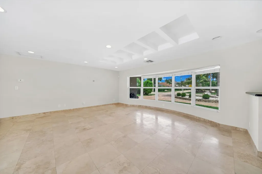 4021 Bayview Drive Fort Lauderdale FL 33308
