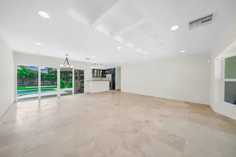 4021 Bayview Drive Fort Lauderdale FL 33308