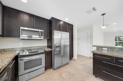 4021 Bayview Drive Fort Lauderdale FL 33308
