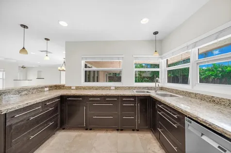 4021 Bayview Drive Fort Lauderdale FL 33308