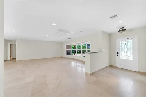 4021 Bayview Drive Fort Lauderdale FL 33308