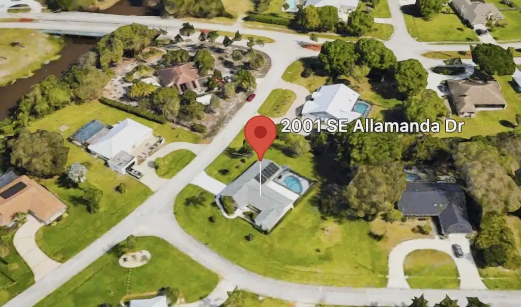 2001 SE Allamanda Drive Port St Lucie FL 34952