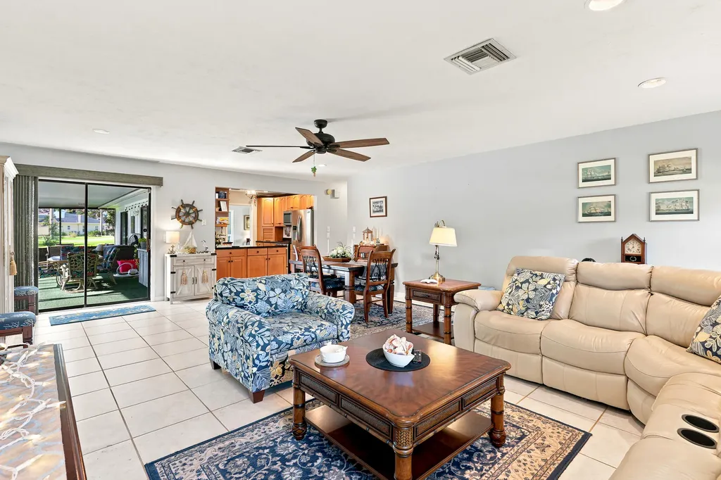 2001 SE Allamanda Drive Port St Lucie FL 34952
