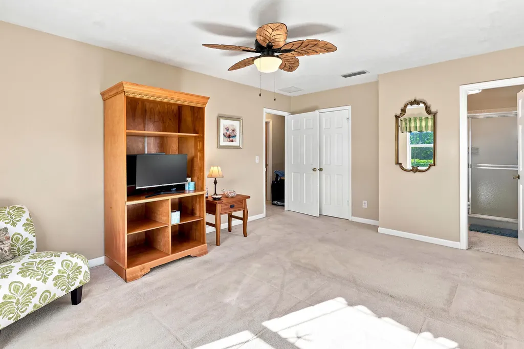 2001 SE Allamanda Drive Port St Lucie FL 34952