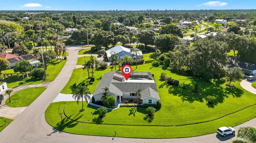 2001 SE Allamanda Drive Port St Lucie FL 34952