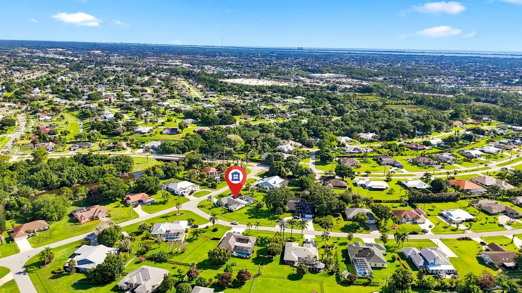 2001 SE Allamanda Drive Port St Lucie FL 34952