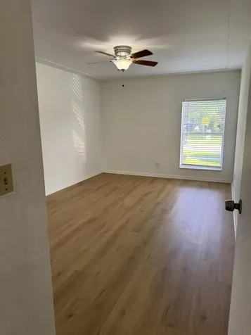 7816 NW 70th Terrace Tamarac FL 33321