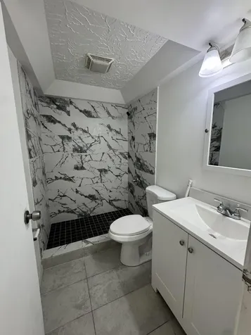 7816 NW 70th Terrace Tamarac FL 33321