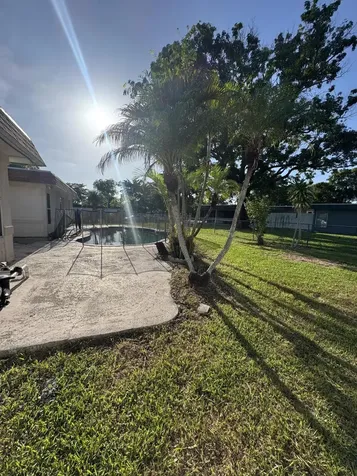 7816 NW 70th Terrace Tamarac FL 33321
