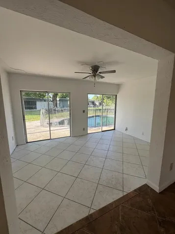 7816 NW 70th Terrace Tamarac FL 33321