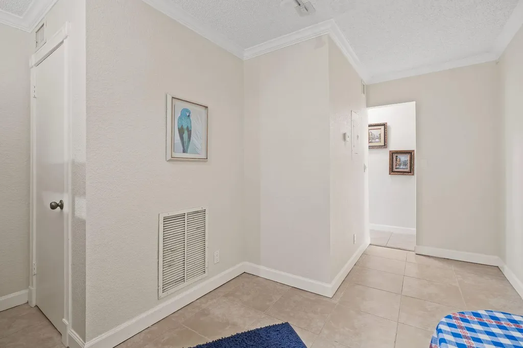 3100 NE 48th Street Fort Lauderdale FL 33308