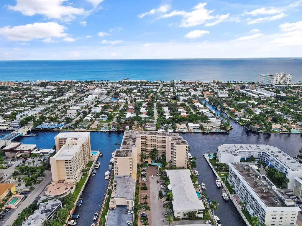 3100 NE 48th Street Fort Lauderdale FL 33308