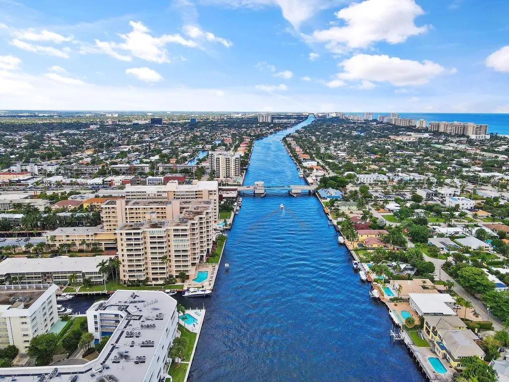 3100 NE 48th Street Fort Lauderdale FL 33308