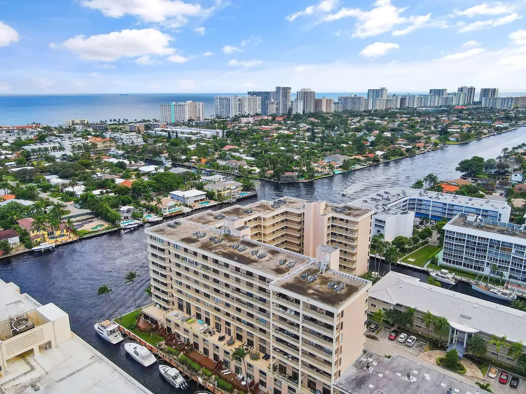 3100 NE 48th Street Fort Lauderdale FL 33308