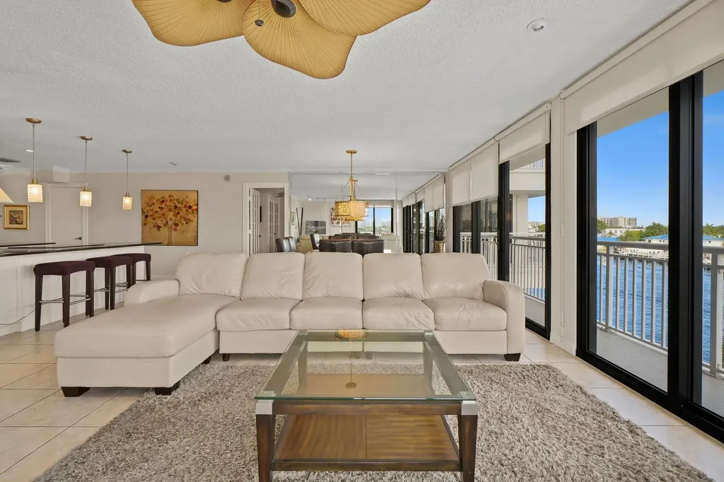 3100 NE 48th Street Fort Lauderdale FL 33308