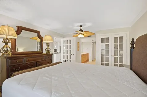 3100 NE 48th Street Fort Lauderdale FL 33308