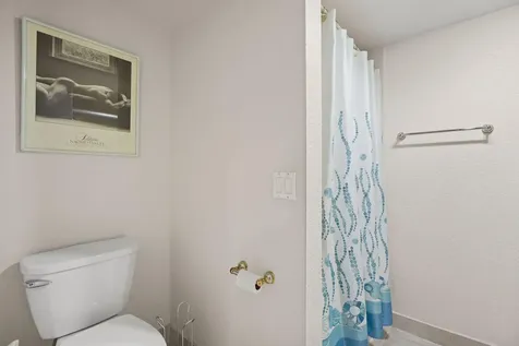 3100 NE 48th Street Fort Lauderdale FL 33308