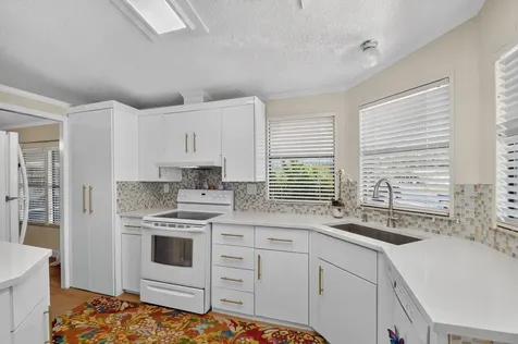 733 Sunny S Avenue Boynton Beach FL 33436
