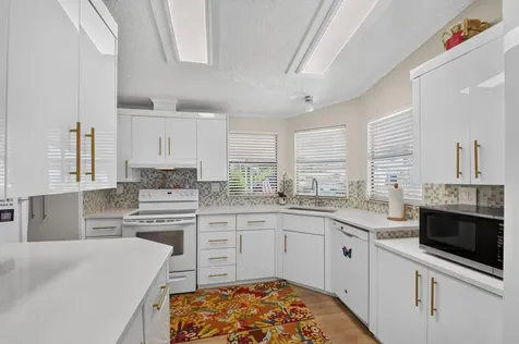 733 Sunny S Avenue Boynton Beach FL 33436