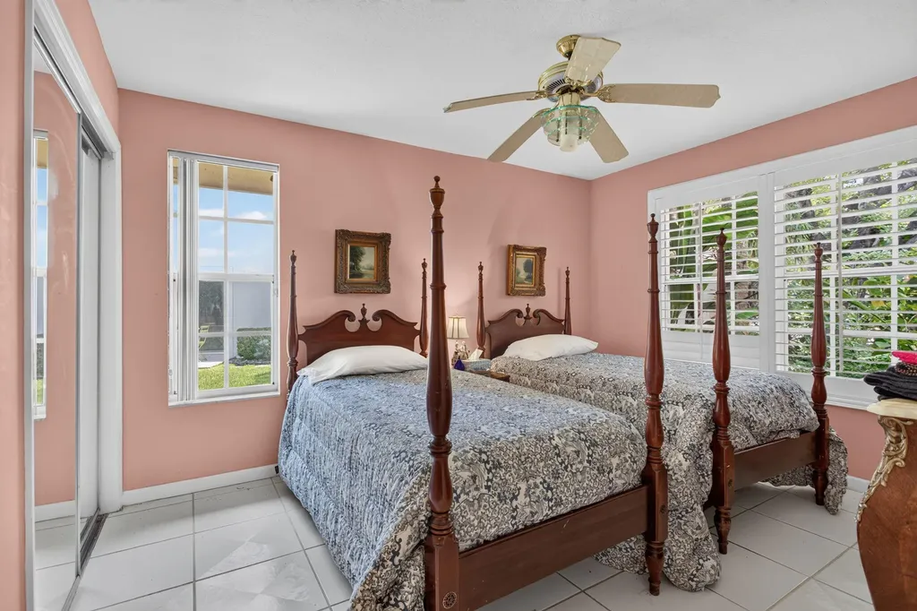 526 Misty Oaks Drive Pompano Beach FL 33069