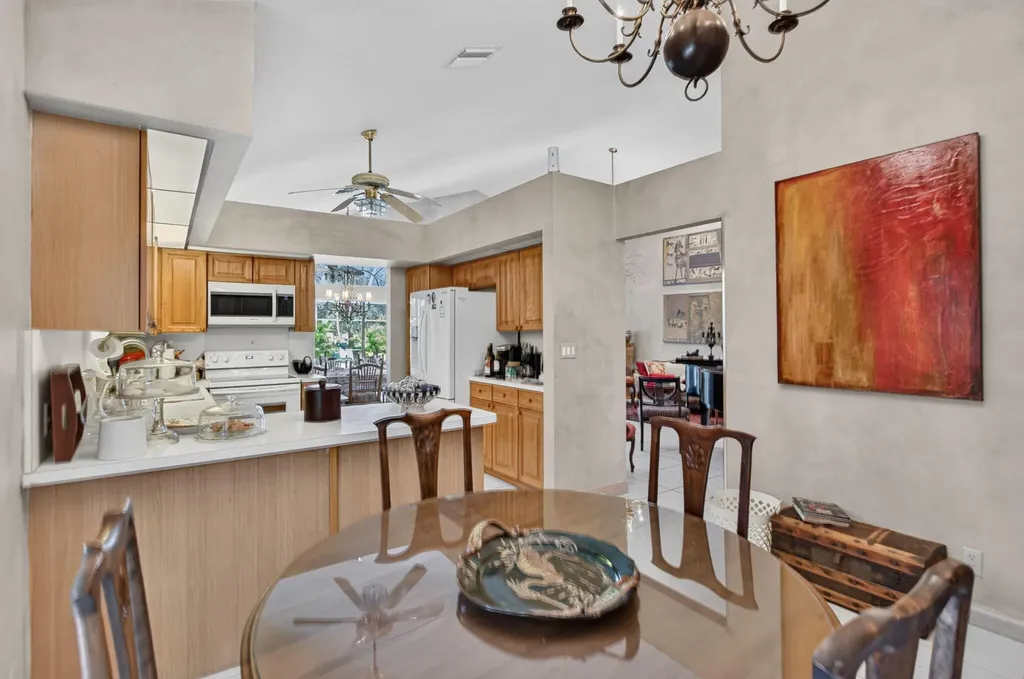 526 Misty Oaks Drive Pompano Beach FL 33069