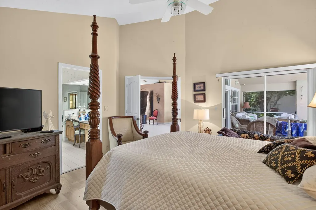 526 Misty Oaks Drive Pompano Beach FL 33069