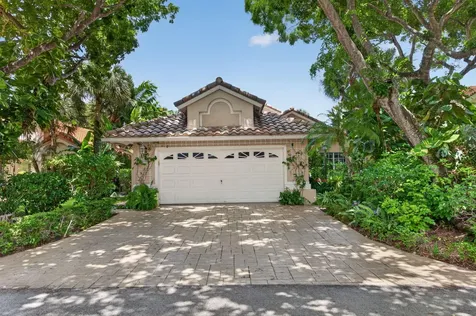 526 Misty Oaks Drive Pompano Beach FL 33069