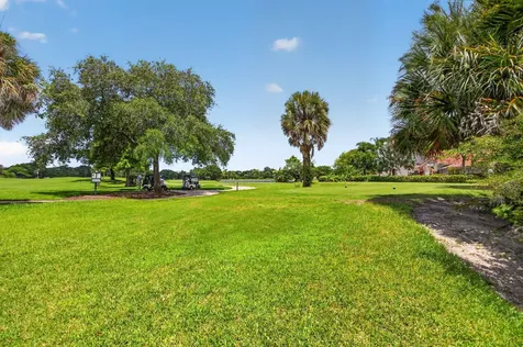 526 Misty Oaks Drive Pompano Beach FL 33069