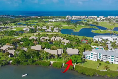 218 NE Edgewater Drive Hutchinson Island FL 34996
