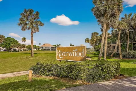 218 NE Edgewater Drive Hutchinson Island FL 34996