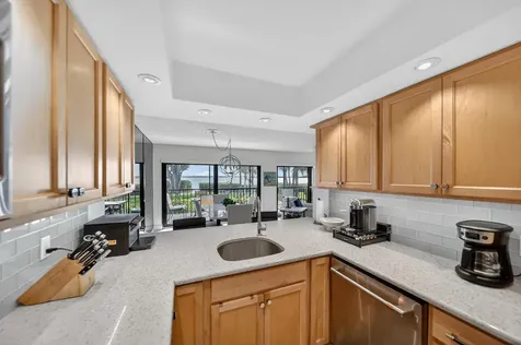 218 NE Edgewater Drive Hutchinson Island FL 34996