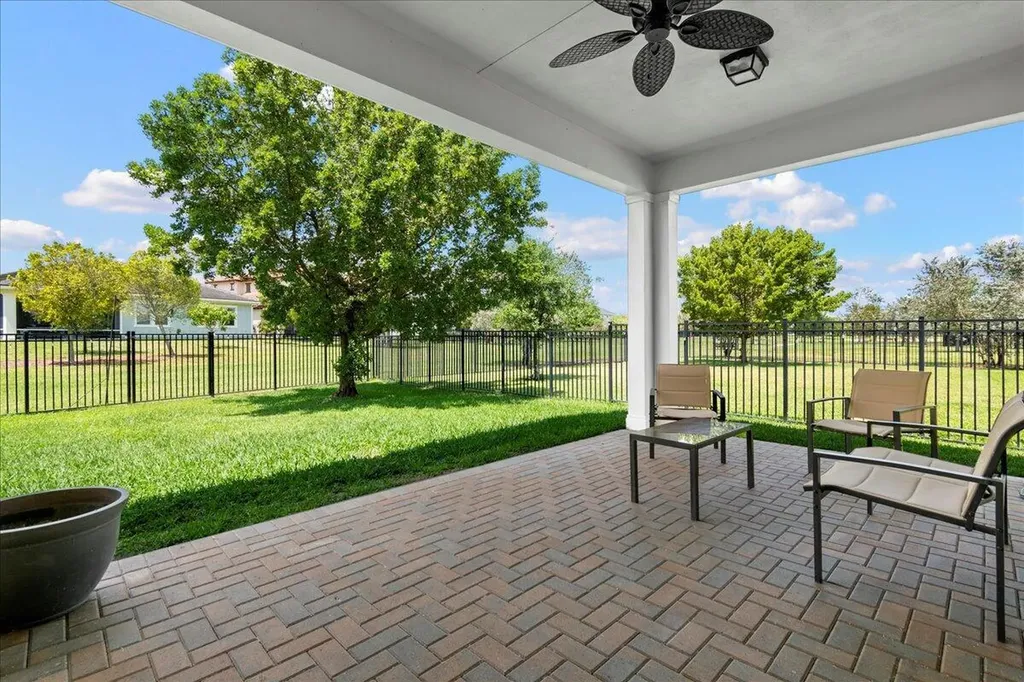 1059 Sweetgrass Street Loxahatchee FL 33470