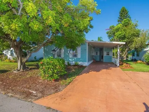 6910 SE Morningside Drive Stuart FL 34997