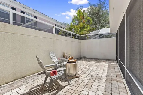 48 Live Oak Circle Jupiter FL 33469
