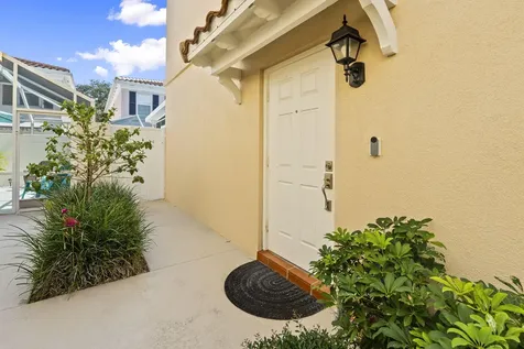 48 Live Oak Circle Jupiter FL 33469