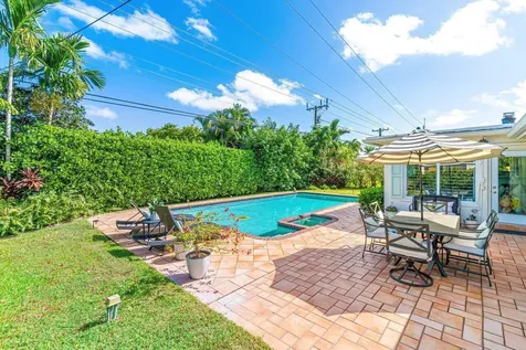 1032 SW 9th Avenue Boca Raton FL 33486
