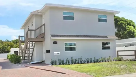 305 Cypress Drive Lake Park FL 33403