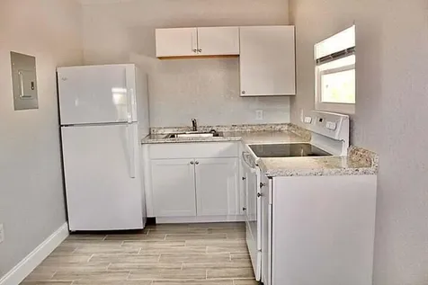 305 Cypress Drive Lake Park FL 33403